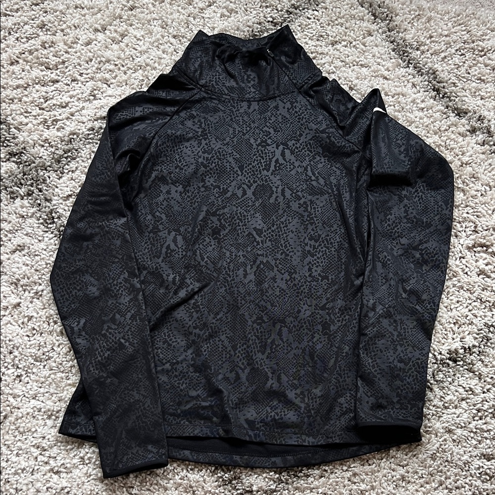Women’s Nike Black Snake-Print Long Sleeve Pullover
